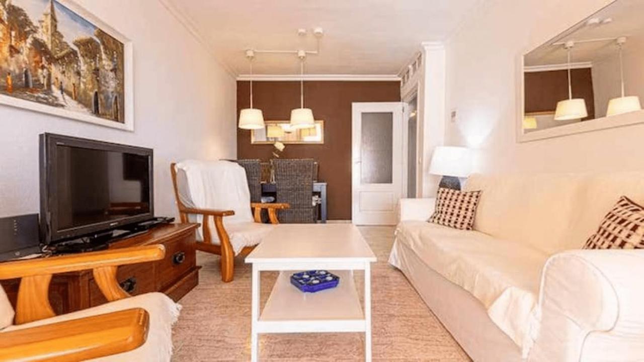 797 Holiday Rentals - Piso Para 4 Con Amplia Terraza Al Jardin Y Al Mar Benalmádena Dış mekan fotoğraf