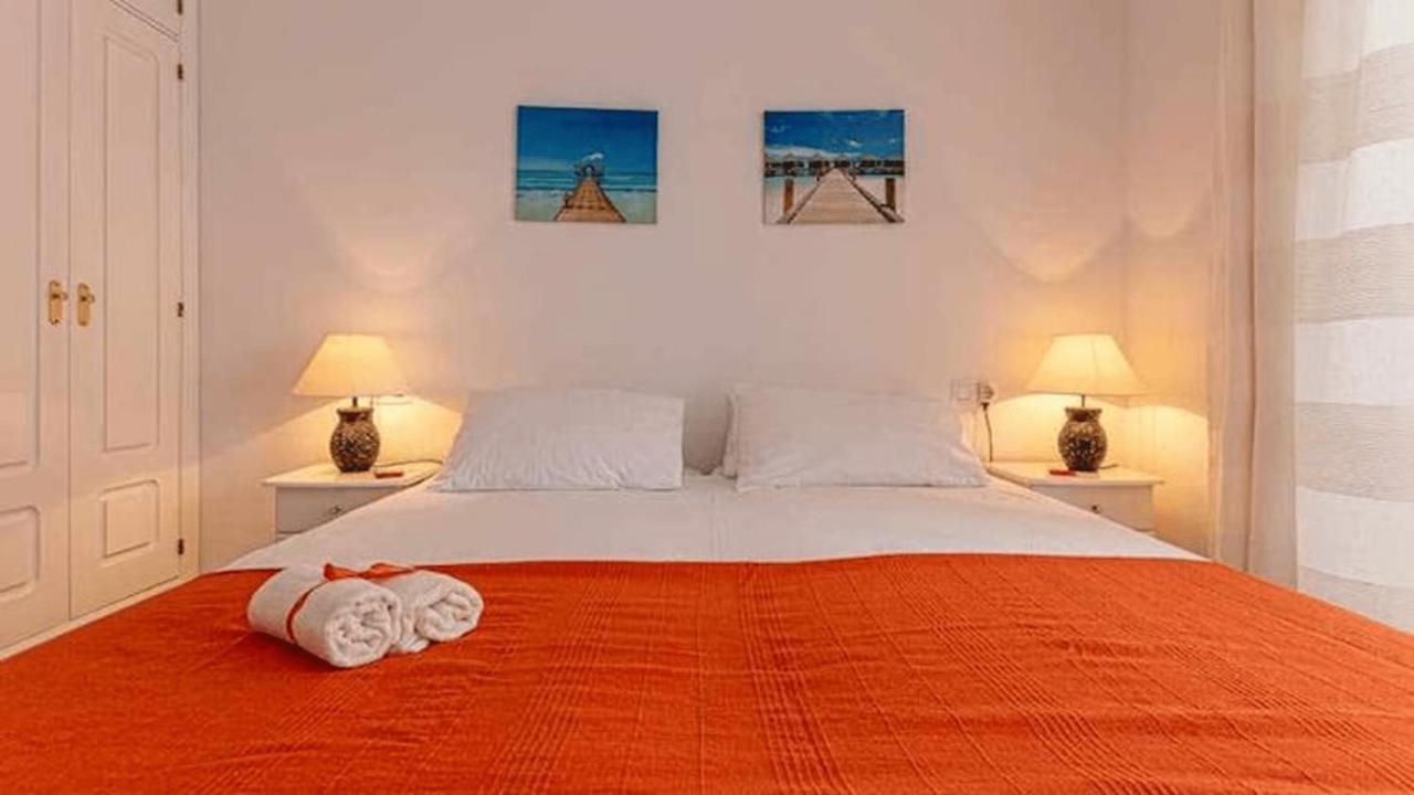 797 Holiday Rentals - Piso Para 4 Con Amplia Terraza Al Jardin Y Al Mar Benalmádena Dış mekan fotoğraf